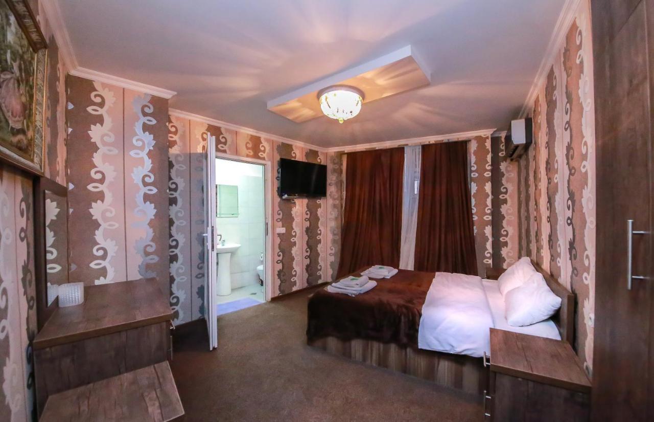 Royal Hotel 第比利斯 外观 照片