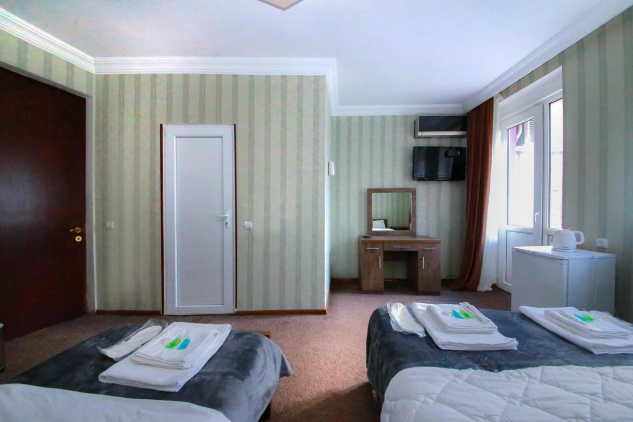 Royal Hotel 第比利斯 外观 照片