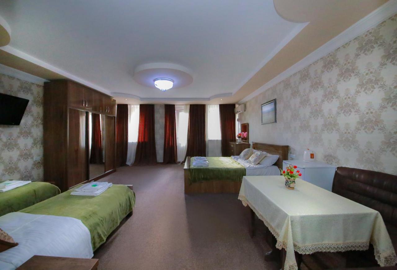 Royal Hotel 第比利斯 外观 照片